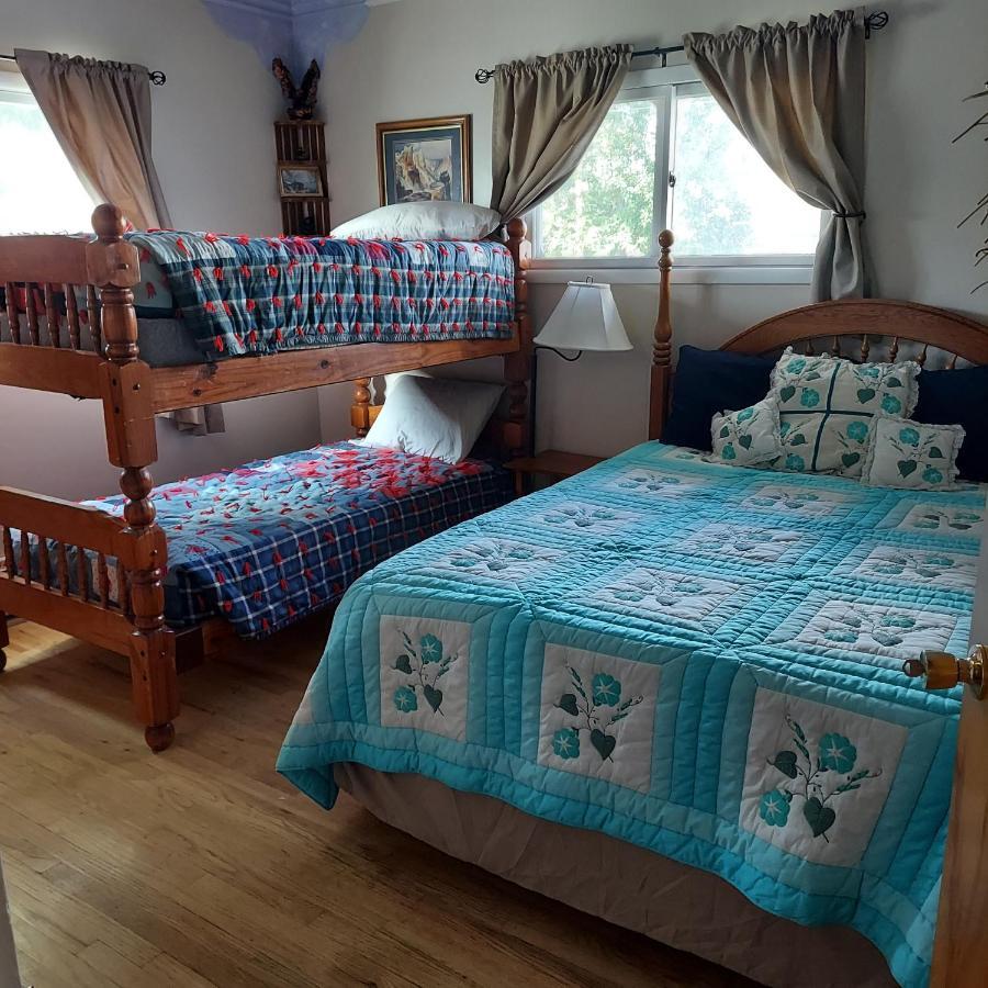 Three Bears Inn Saint Anthony Luaran gambar